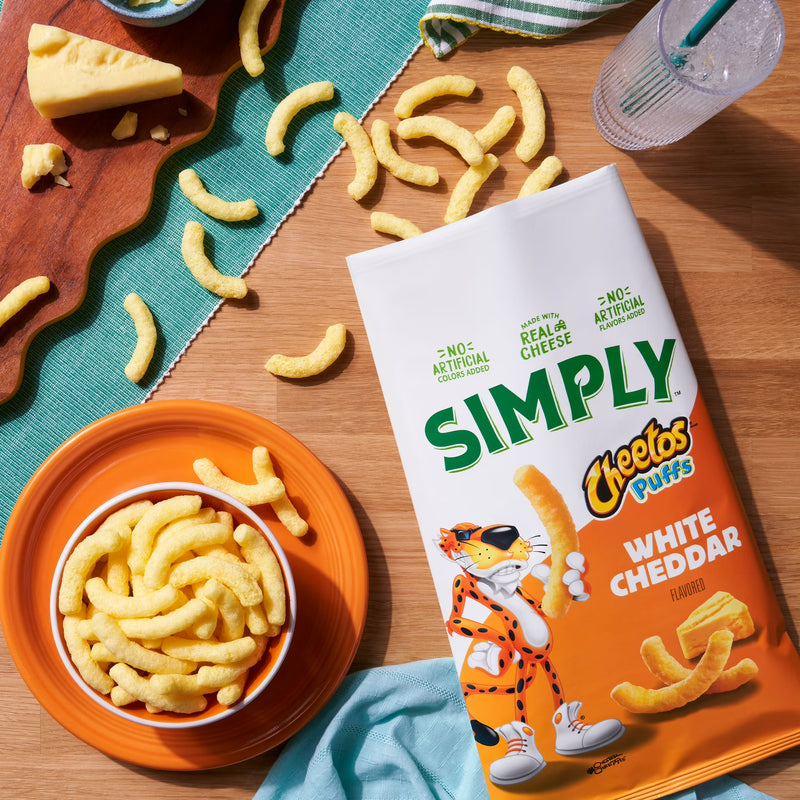 Cheetos Simply Puffs Cheese White Cheddar Flavored Snacks, 8 Count