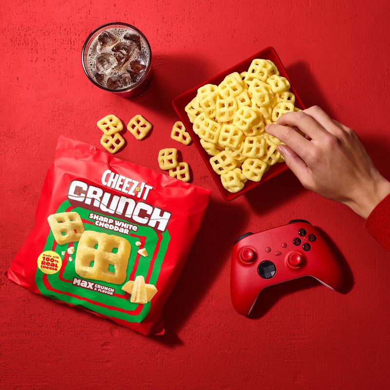 Cheez-It Crunch Sharp White Cheddar Cheesy Baked Snacks, Lunch Snacks, 6.5 oz