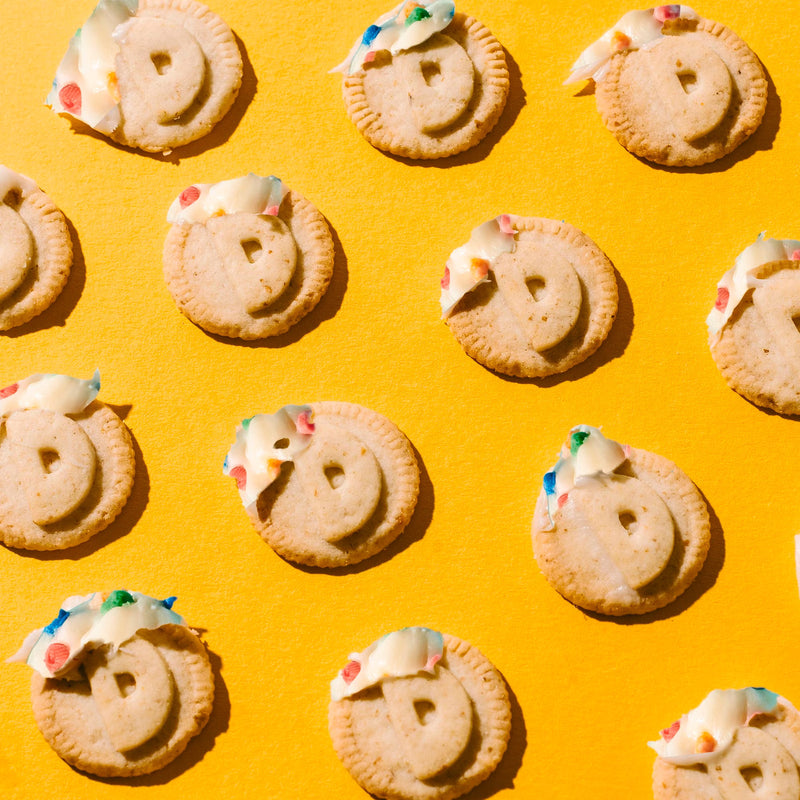 Dunkaroos Vanilla Cookies and Rainbow Chip Frosting, 10 Count, 10 oz